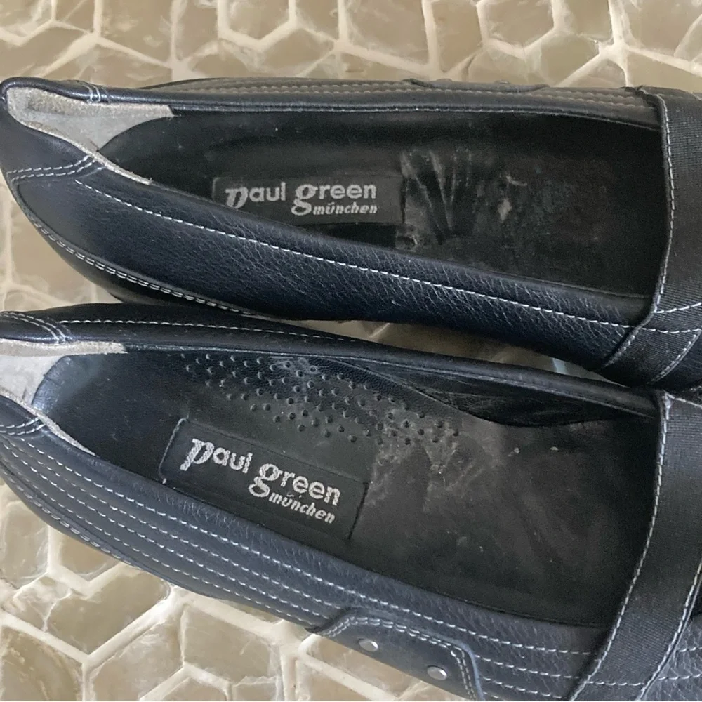 LIKE NEW! Paul Green Mary-Jane ballet flats in black - Picture 3 of 11